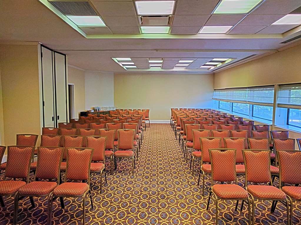 Hilton Meadowlands Hotel East Rutherford Facilities photo